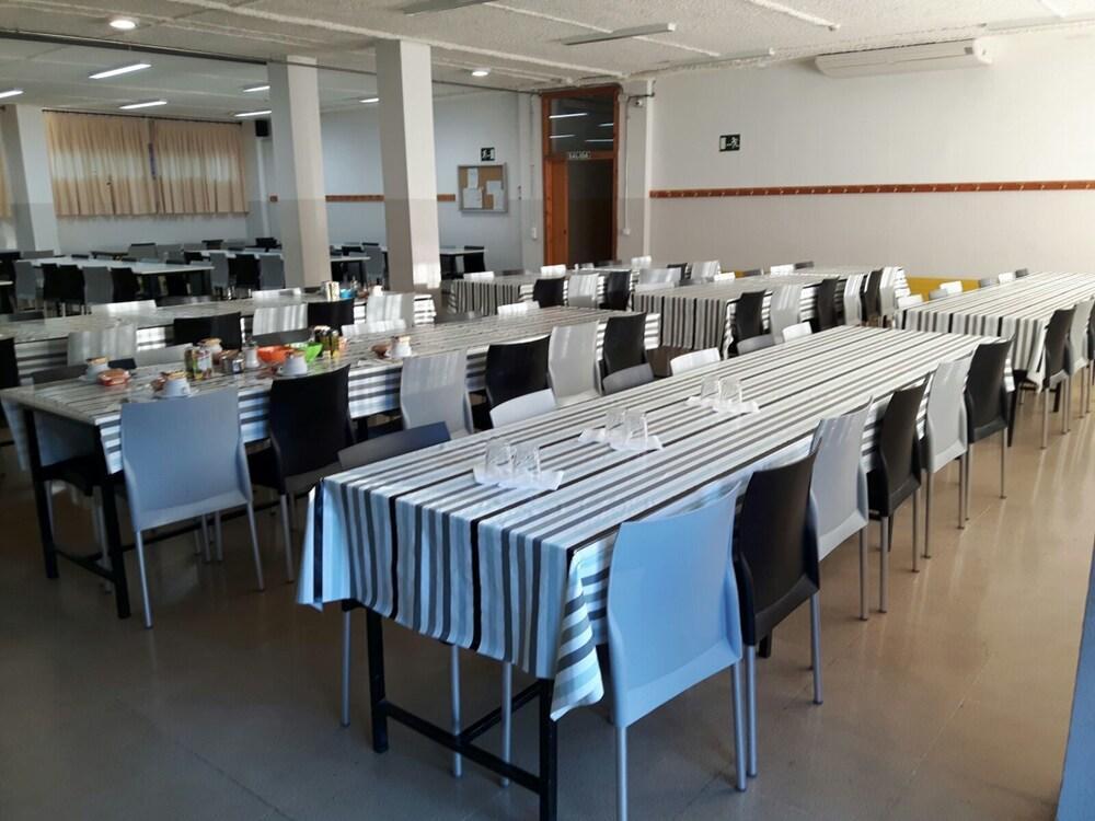 Residencia Albergue ฮากา ภายนอก รูปภาพ